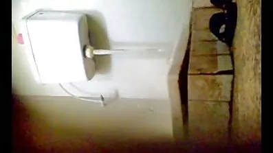 Rigelig fuck i sengen blonde ly
