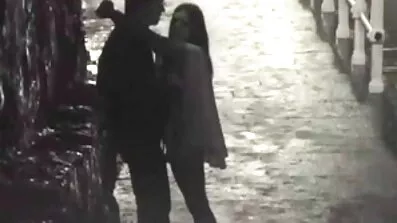 Kærlig adlyde bundet fucked med strapon